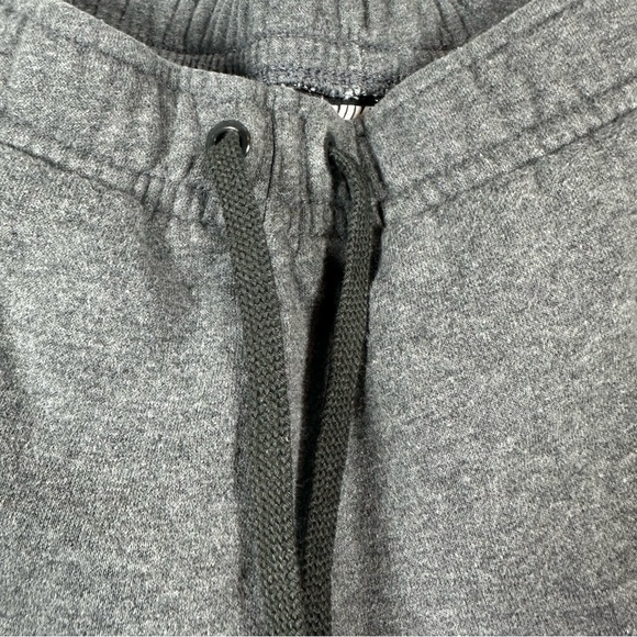 Nike Men's Gray Athletic Shorts Sz M - Picture 3 of 7